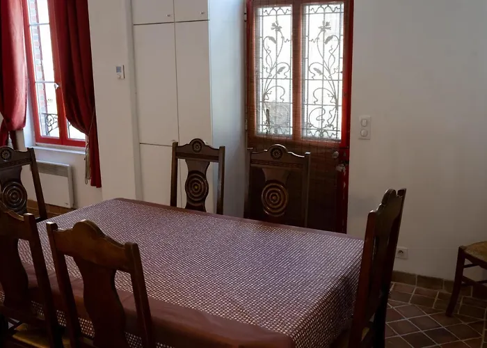 La Maison Rouge
